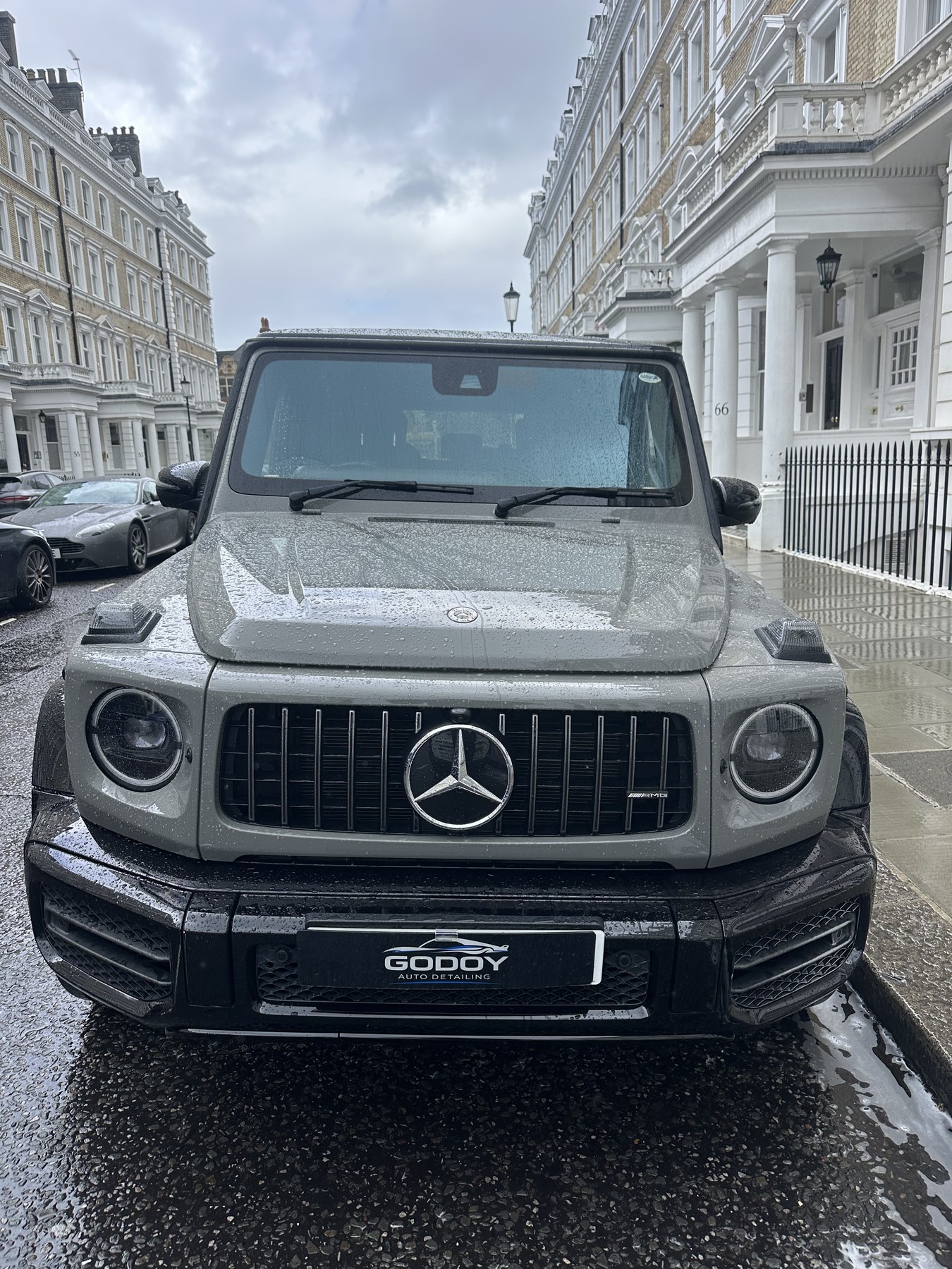 Mercedes G-Wagon exterior finish after detailing